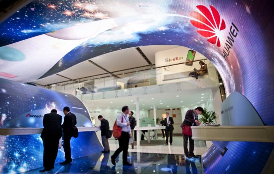 Huawei becomes top telecom gear maker