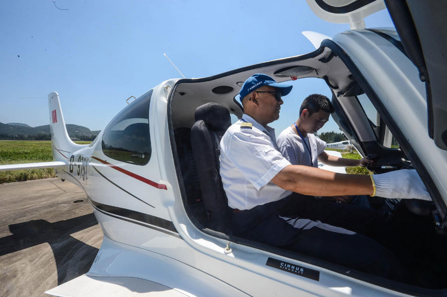 Zhejiang has first school for private pilots