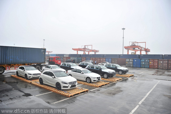 China's Chongqing starts importing vehicles by train