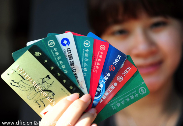 Chinese use more credit cards in 2014