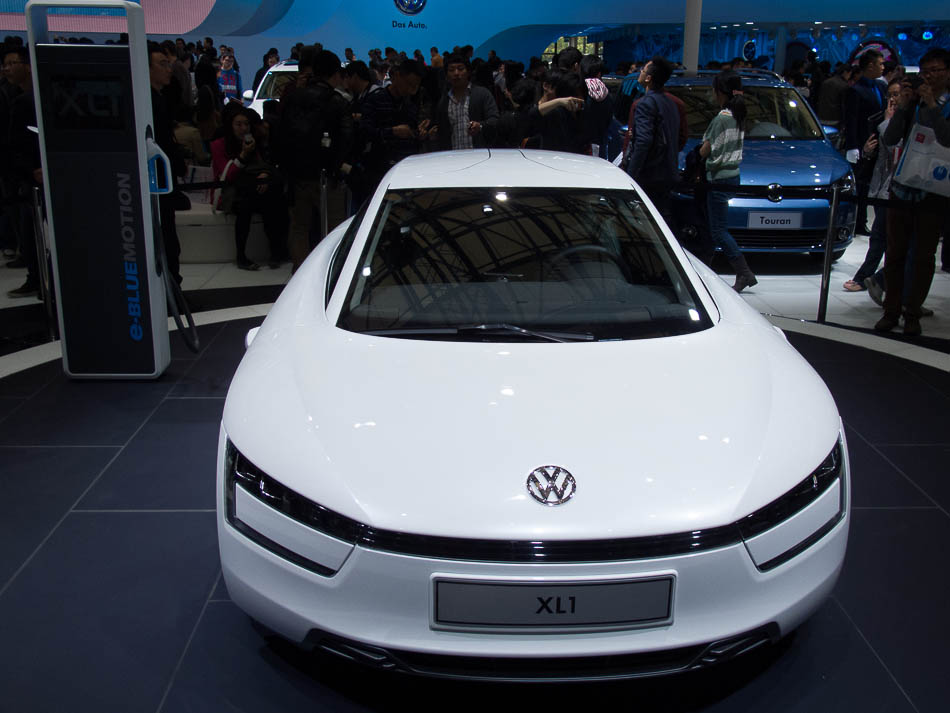 VW XL1 concept car at Shanghai auto show 2013