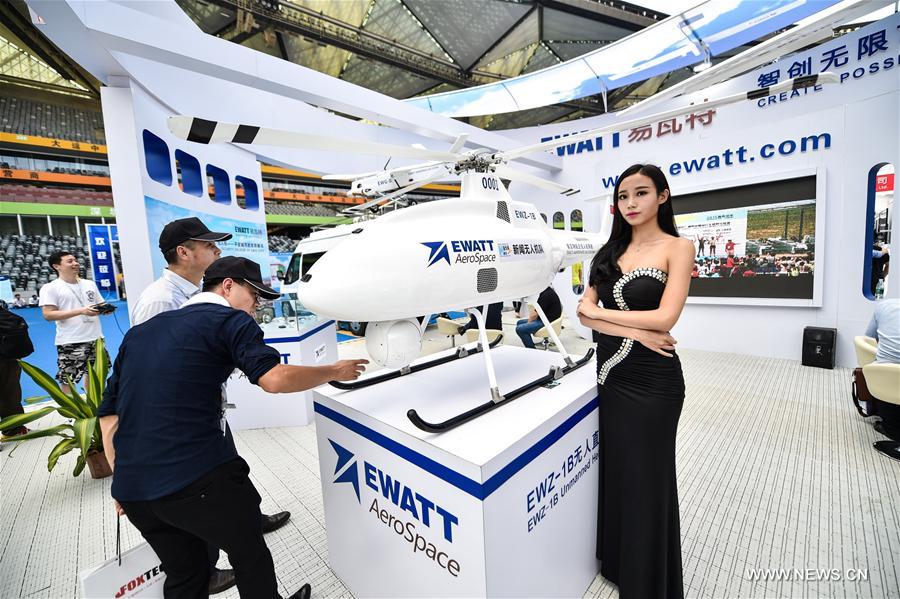 Drones attract crowds at China Hi-tech Fair