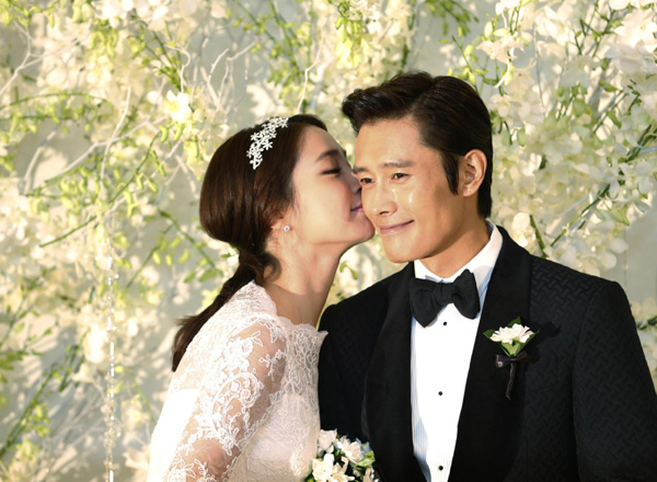 Actor Lee Byung-hun welcomes baby boy