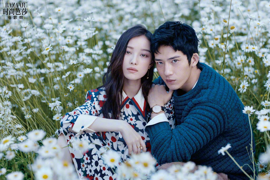 Ni Ni and Jing Boran pose for fashion magazine