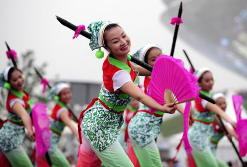 Hakka performance a treat for Expo visitors