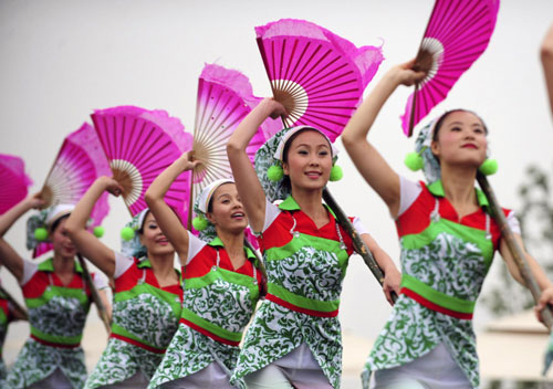 Hakka performance a treat for Expo visitors