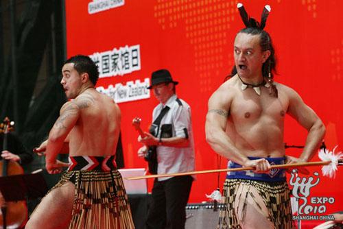 Kiwis celebrate Pavilion Day at Expo Park