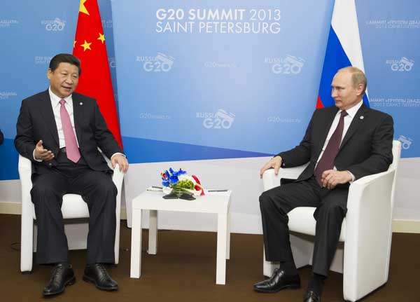 Xi meets Putin in St Petersburg