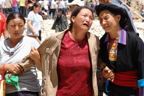 Landslide claims 137 in NW China's Gansu