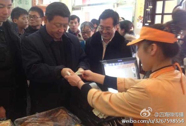 Xi joins diners for dumplings