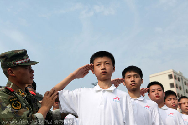 First-year students undergo military training in SW China