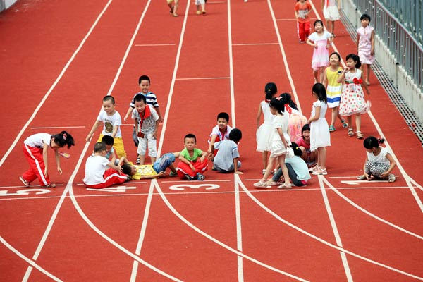 Running track built on school roof