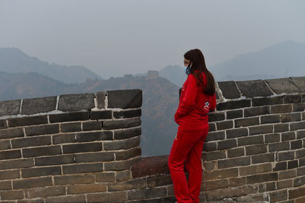 China chokes on smog