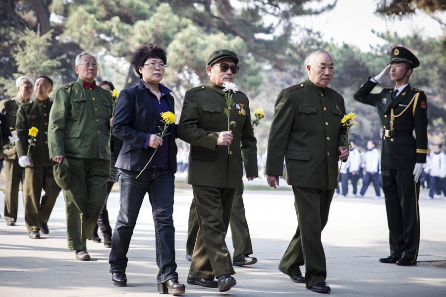 Remains of Chinese volunteer force buried in Shenyang