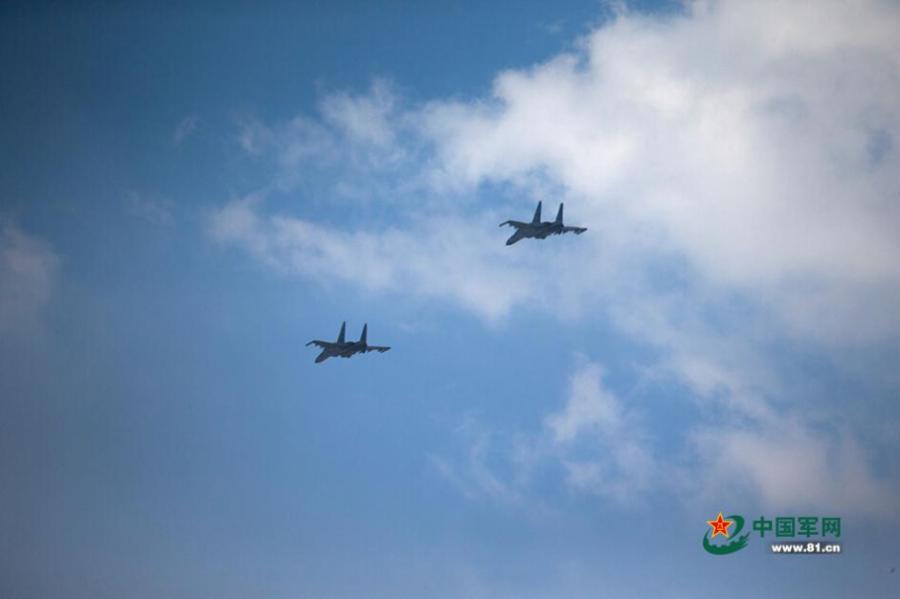 Stunning photos of China's fighter planes