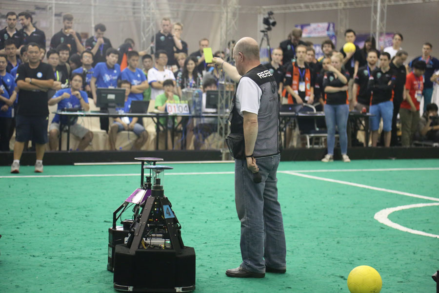 Yellow cards bring touch of reality to RoboCup finals day