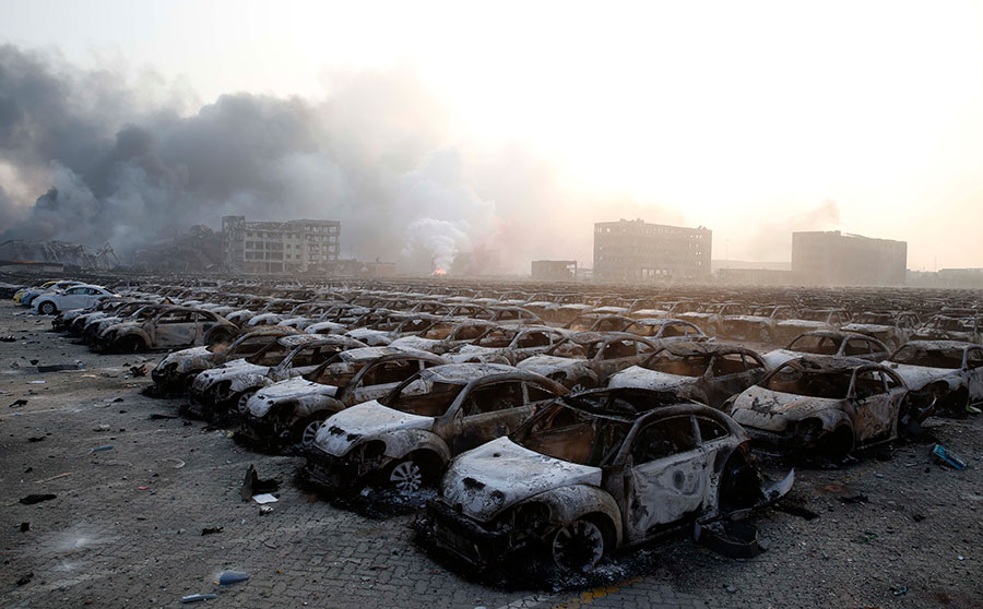 Tianjin blasts turn vehicles into ash