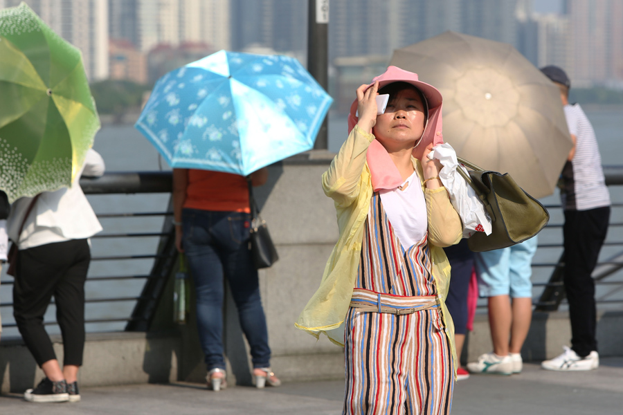 Shanghai issues first high temperature alarm this year