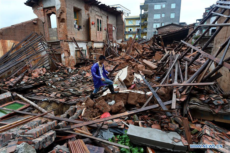 Typhoon Nepartak brings chaos to East China