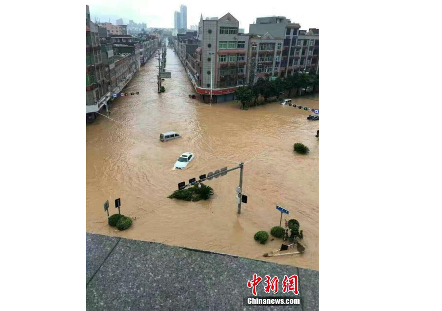 Typhoon Nepartak brings chaos to East China