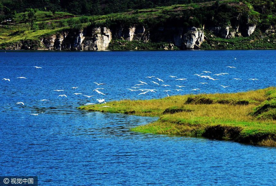 Beat the crowds with beauty during National Day holiday