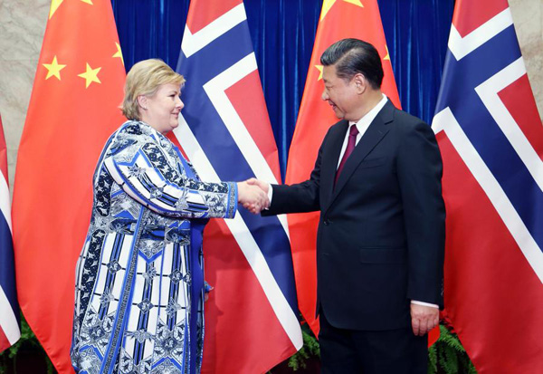 President Xi meets Norwegian PM to enhance mutual trust