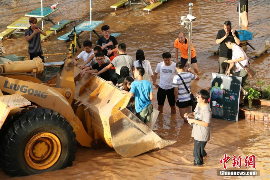 Row, row, row your boat! Life in flooded Guangxi