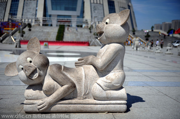 Controversial statues across China