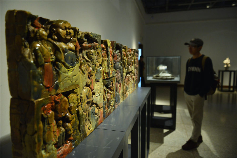 Contemporary ceramic art on show in Hangzhou