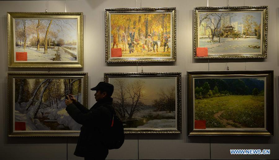 DPRK oil paintings displayed in China's Hebei