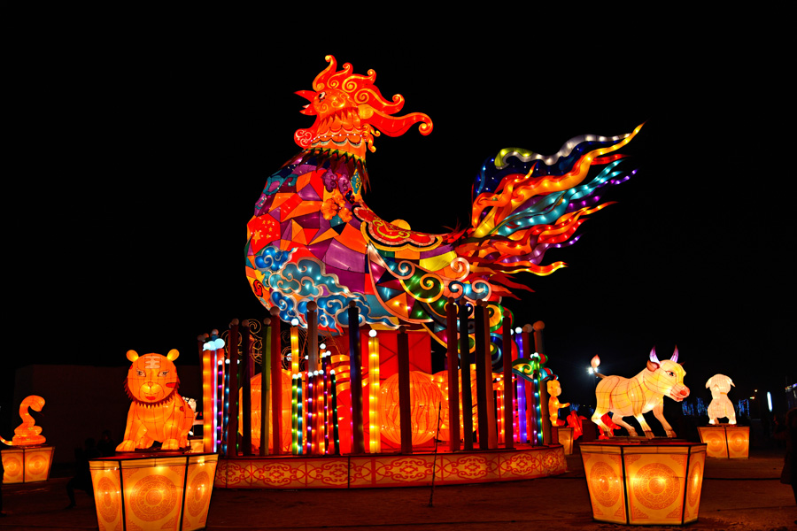 4th Dingsheng Royal Lantern Fair delights Chengde