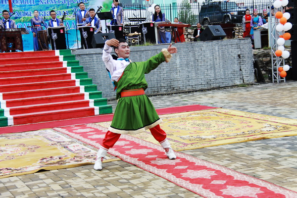 2016 China-Mongolia Culture Year launches in Arkhangai