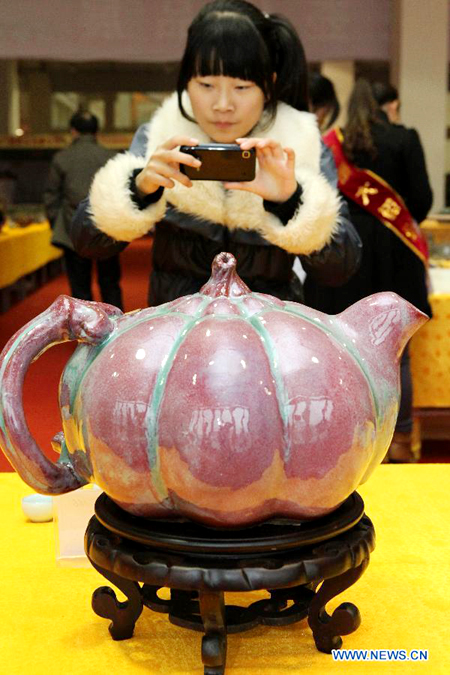 Jun porcelain pots design competition held in central China