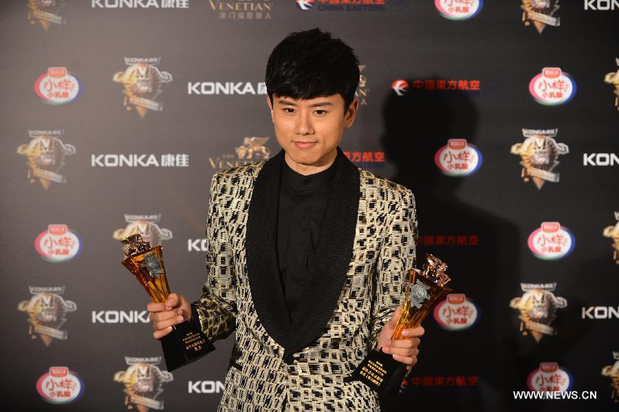 Celebs attend 18th China Music Awards in Macao