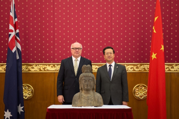 Australia returns ancient statue to China