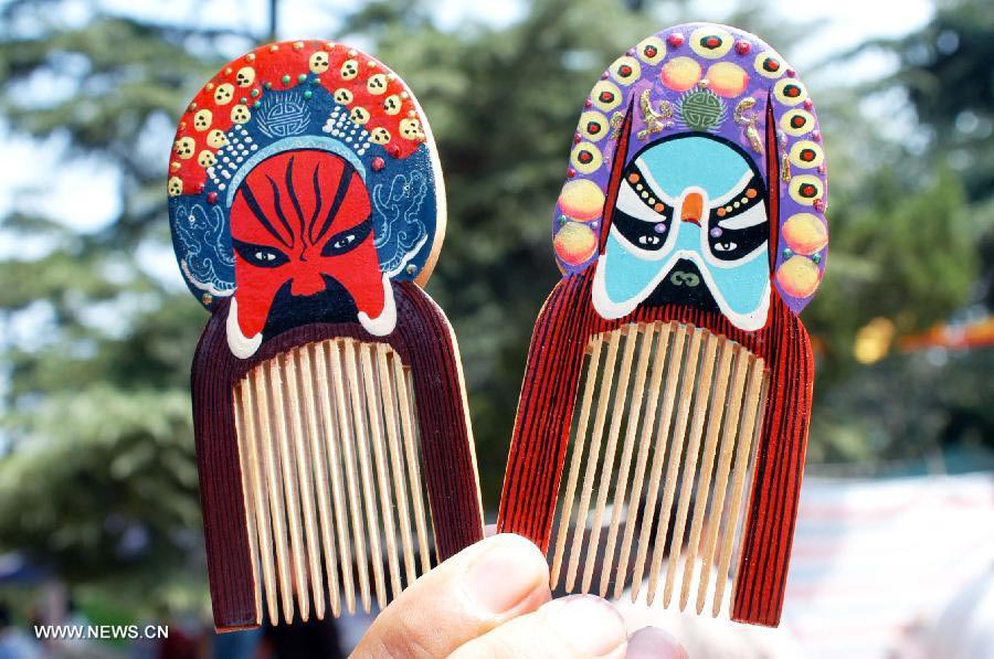 Peking Opera masks' fashionable side