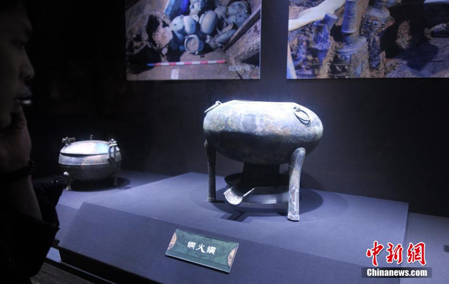 Jiangxi exhibits dazzling Haihuhou cemetery finds