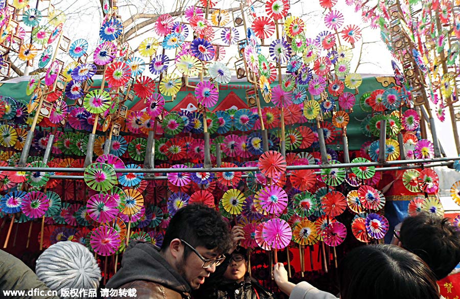 All you need to know about China's Spring Festival temple fairs