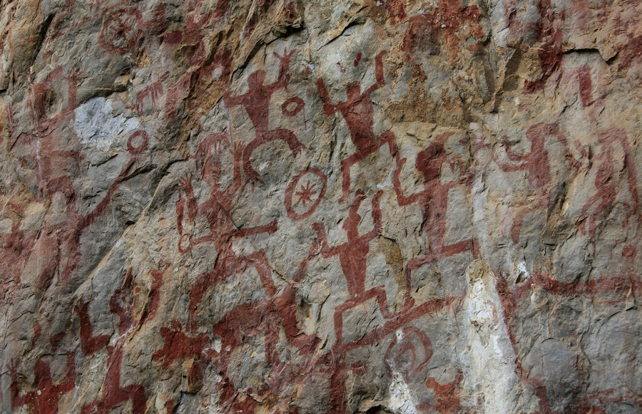 Zuojiang Huashan rock painting named a world heritage