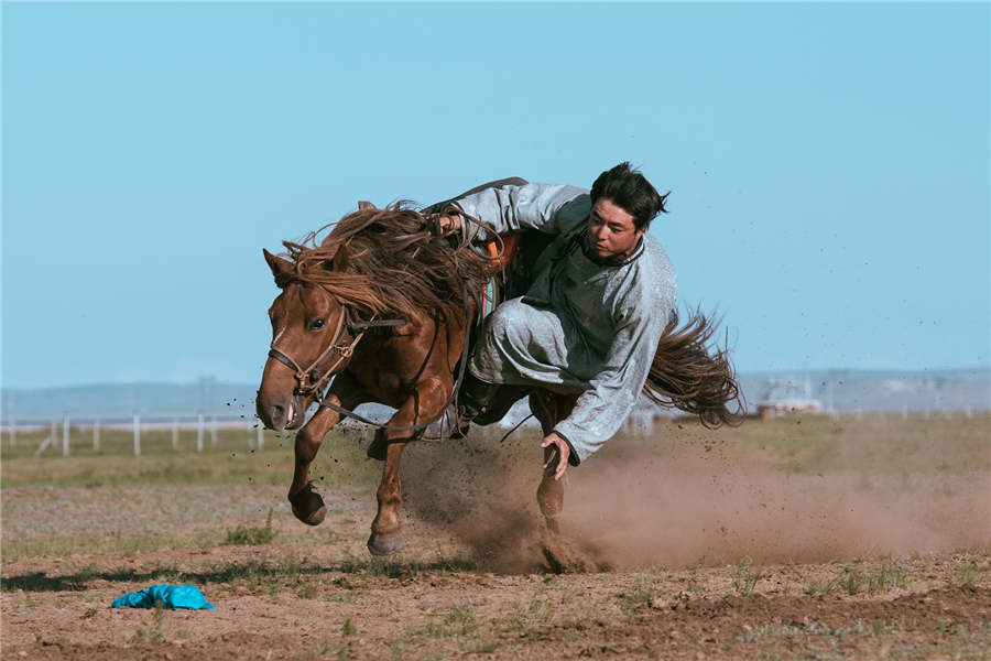 Photo exhibition offers glimpse of Chinese and Qatari cultures