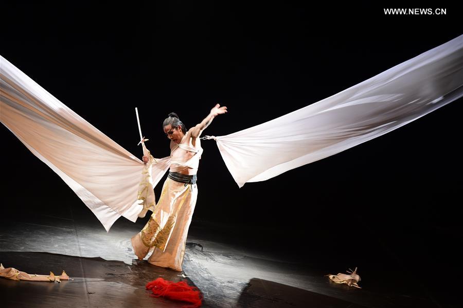 Chinese modern dance staged in Cairo