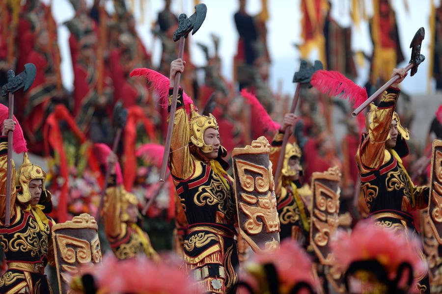 Memorial ceremony to worship 'Yellow Emperor' held in Shaanxi