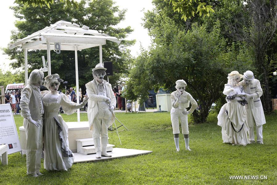 7th Int'l Festival of Living Statues marked in Bucharest