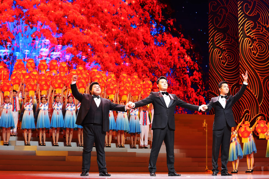 BRICS evening gala delights in Xiamen