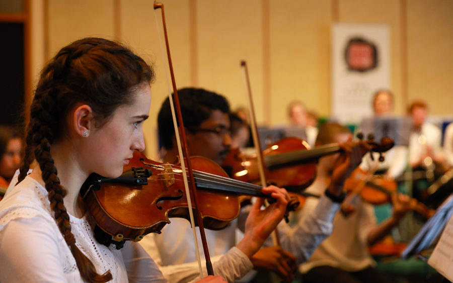 Youth orchestras in New Zealand perform in concert with Chinese flavor