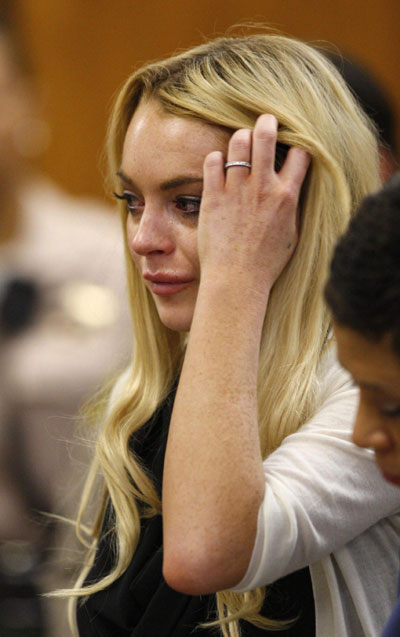 Distraught Lindsay Lohan sentenced to 90 days jail