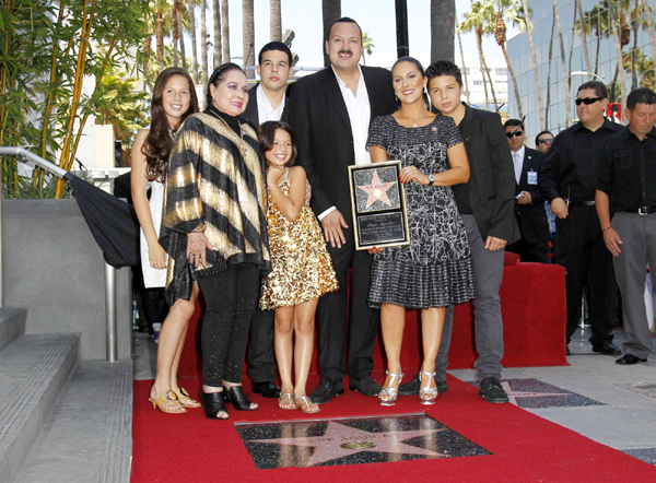 Pepe Aguilar gets star on Walk of Fame