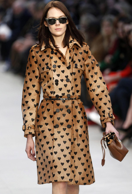 2013 London Fashion Week A/W: Burberry