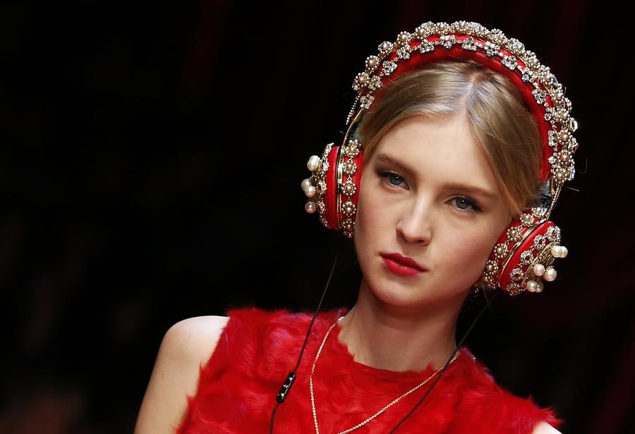 Dolce & Gabbana Autumn/Winter 2015