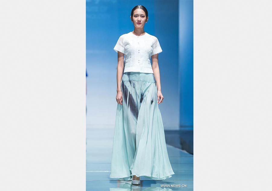 Students' creation staged at fashion show in Beijing